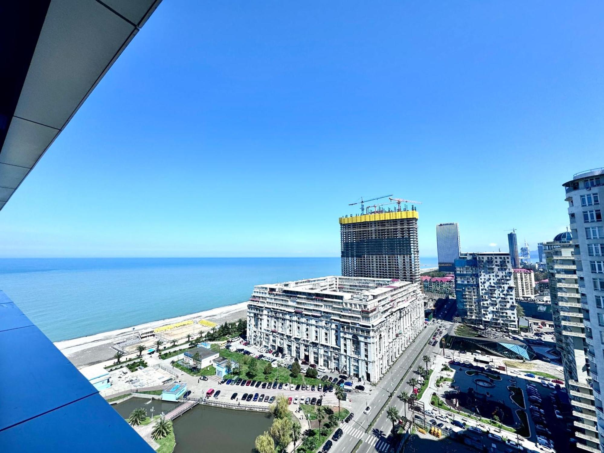 Your Sunshine Apartments Batumi Kültér fotó